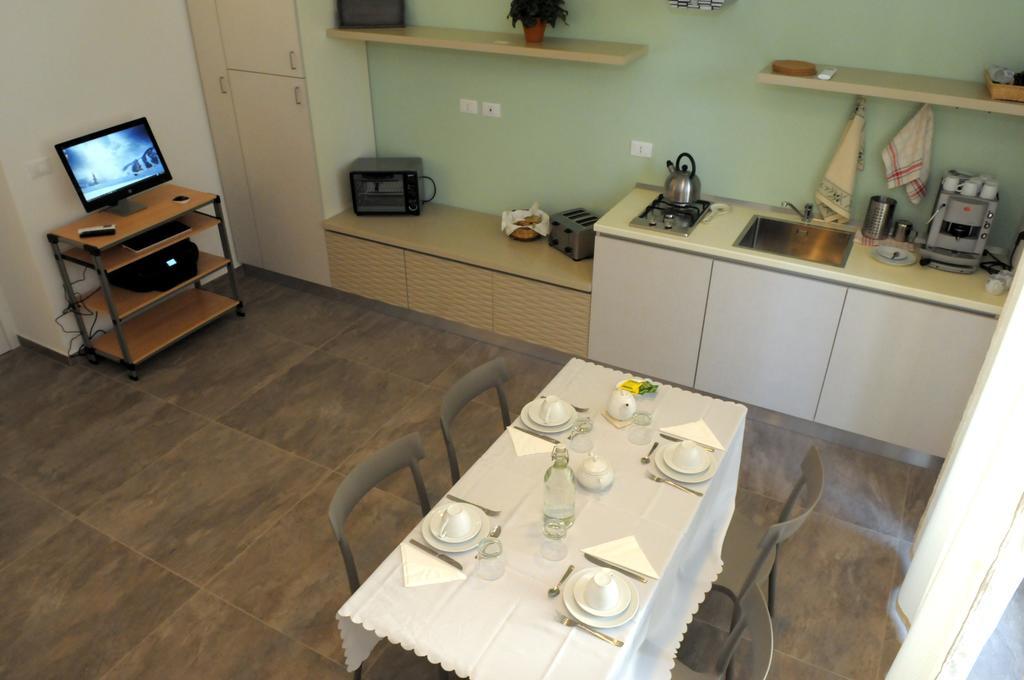 Della Torre Rooms Lecce Eksteriør billede