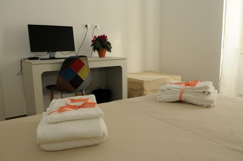 Della Torre Rooms Lecce Eksteriør billede