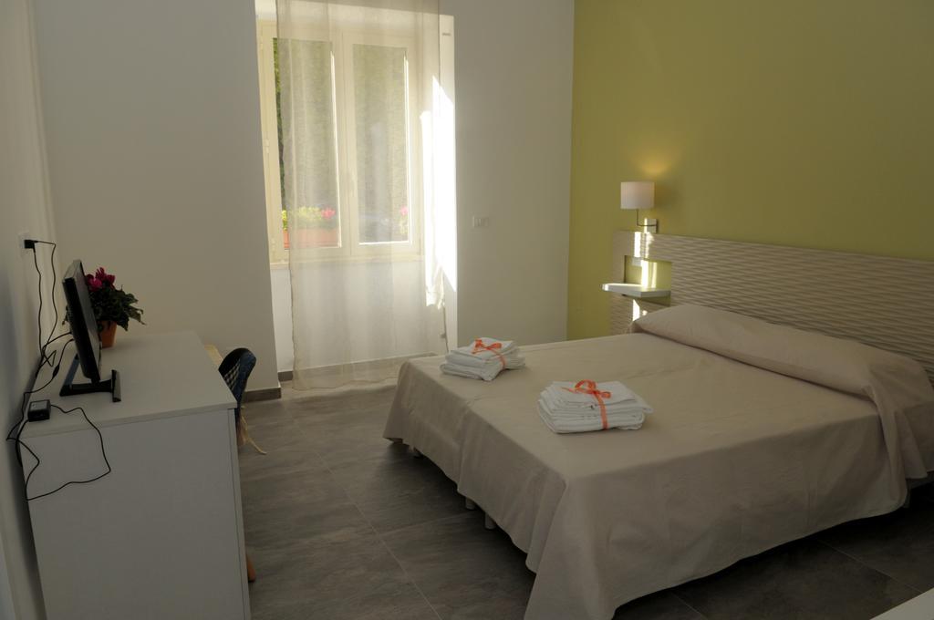 Della Torre Rooms Lecce Eksteriør billede