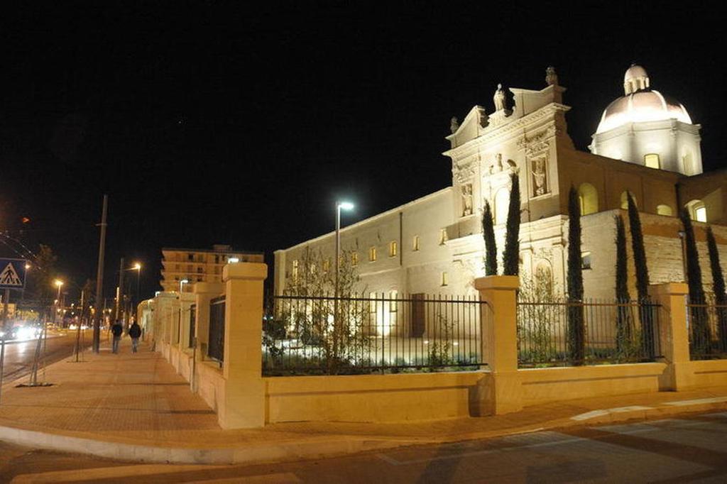 Della Torre Rooms Lecce Eksteriør billede